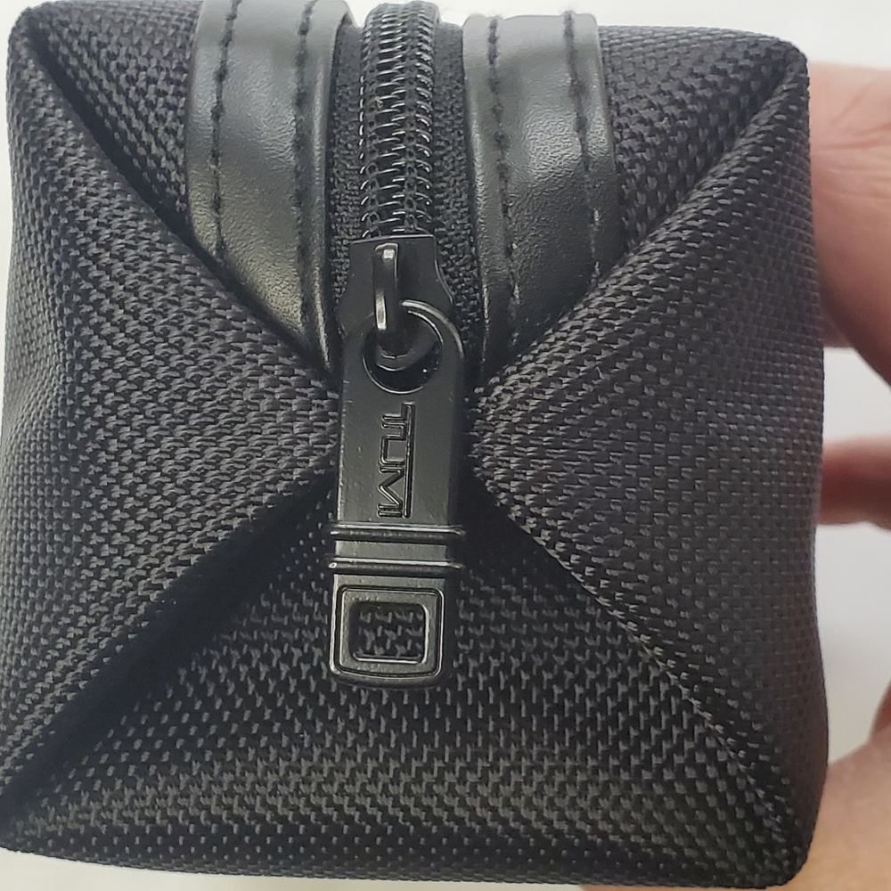 Tumi - Picture 4 of 14